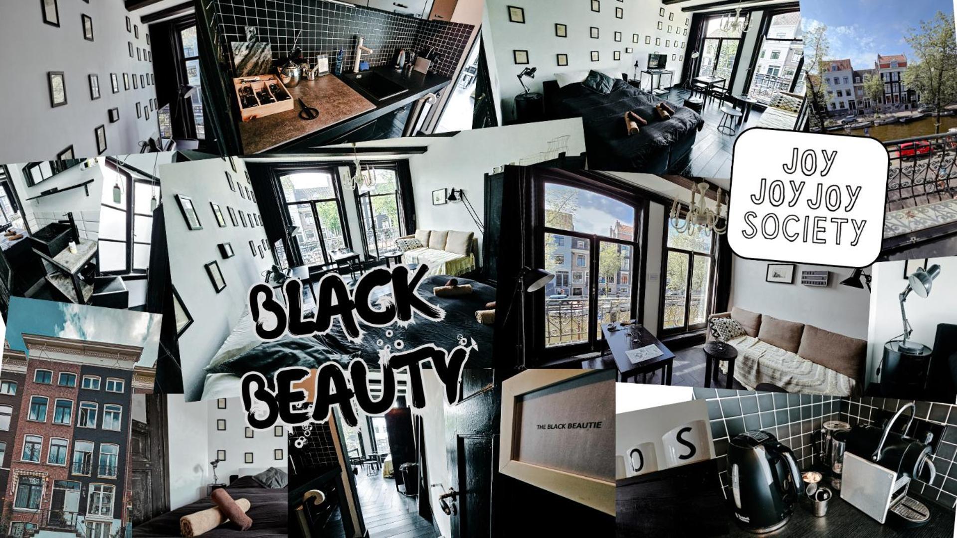 The Black Beauty Private Studio With Canal View From 1799 อัมสเตอร์ดัม ภายนอก รูปภาพ